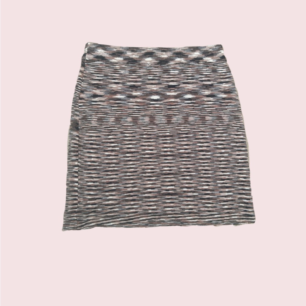 Knit mini skirt